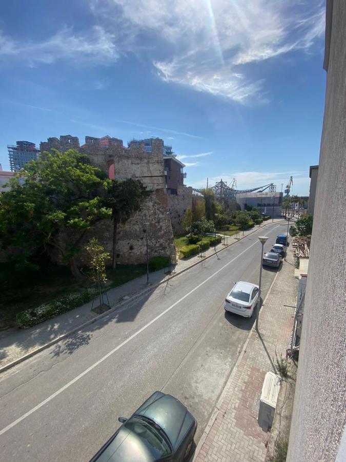 Vollga Promenade Lovely 2 Bedroom Apartment Durrës Exterior foto
